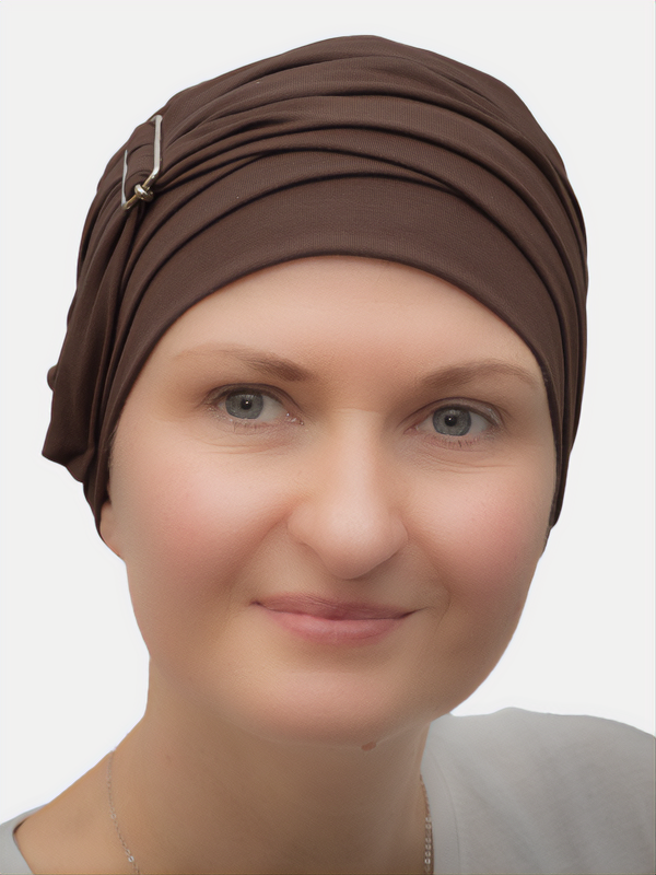 Comfortable bamboo turban with a unique design and variety of colors, ideal for enhancing confidence during hair loss